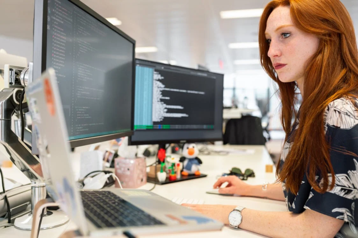 Why choose a systems integrator rather than a software vendor?