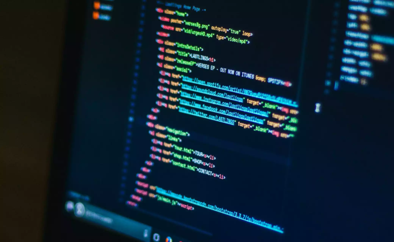 PaaS vs. SaaS: which model should you choose?
